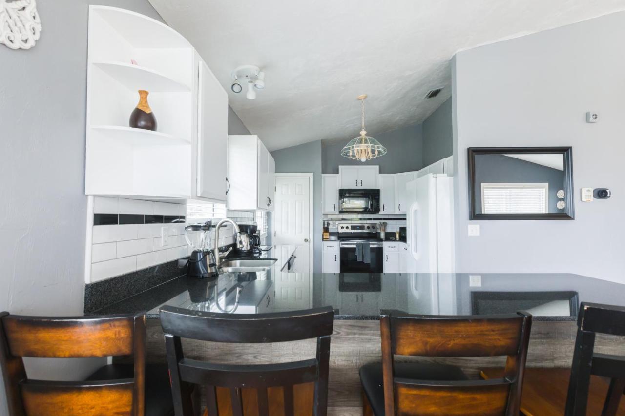 Five Bedroom Home In The Heart Of St Aug Beach St. Augustine Dış mekan fotoğraf